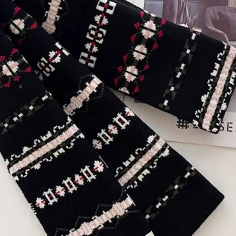 Retro Striped Knit Scarf-3