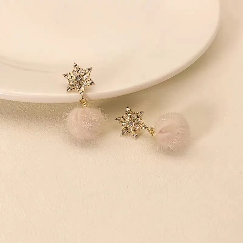 Cute Christmas Pom Pom Earring-1