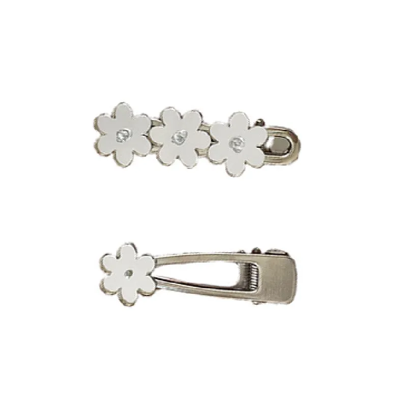 Funky Flowers Hair Clip