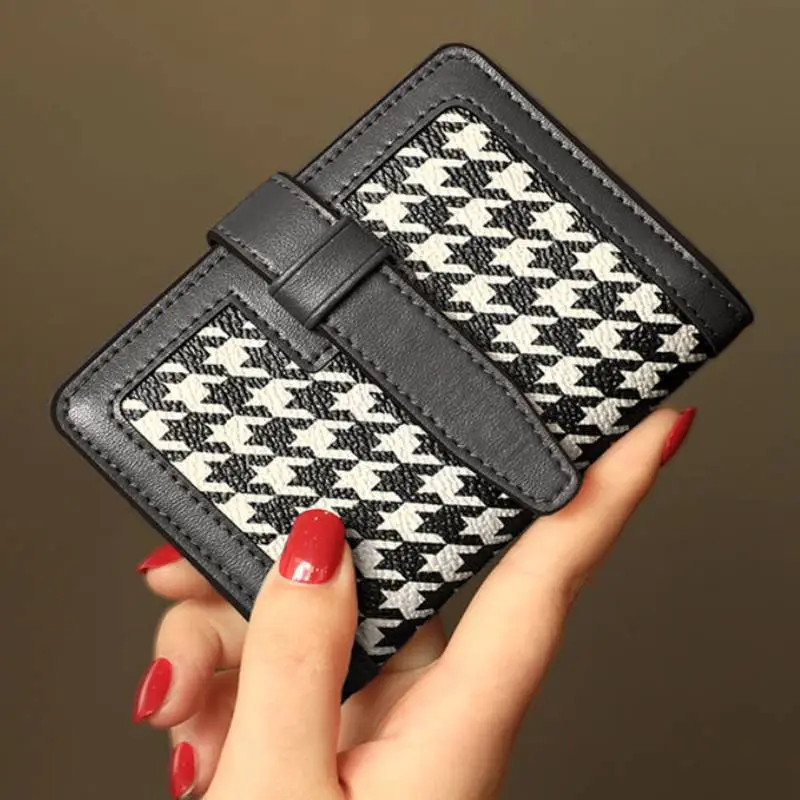 Basics Simple Wallet Women-3