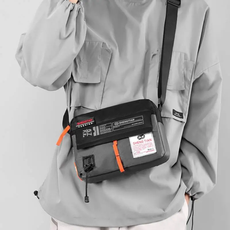 Fashionable Lightweight Crossbody Bag-8
