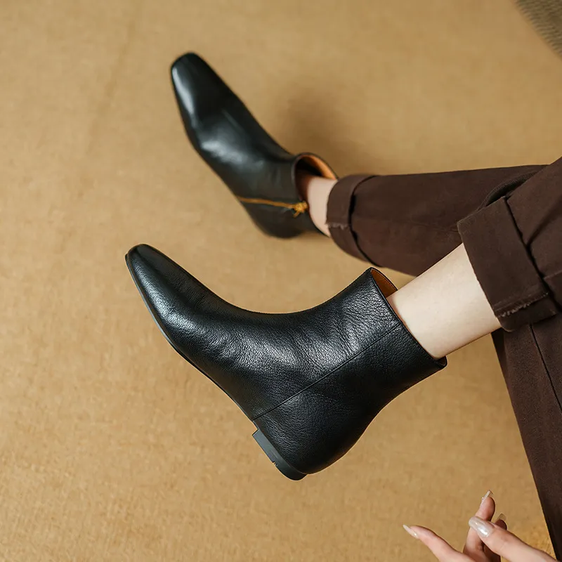 Simple Plain Chelsea Boot-6
