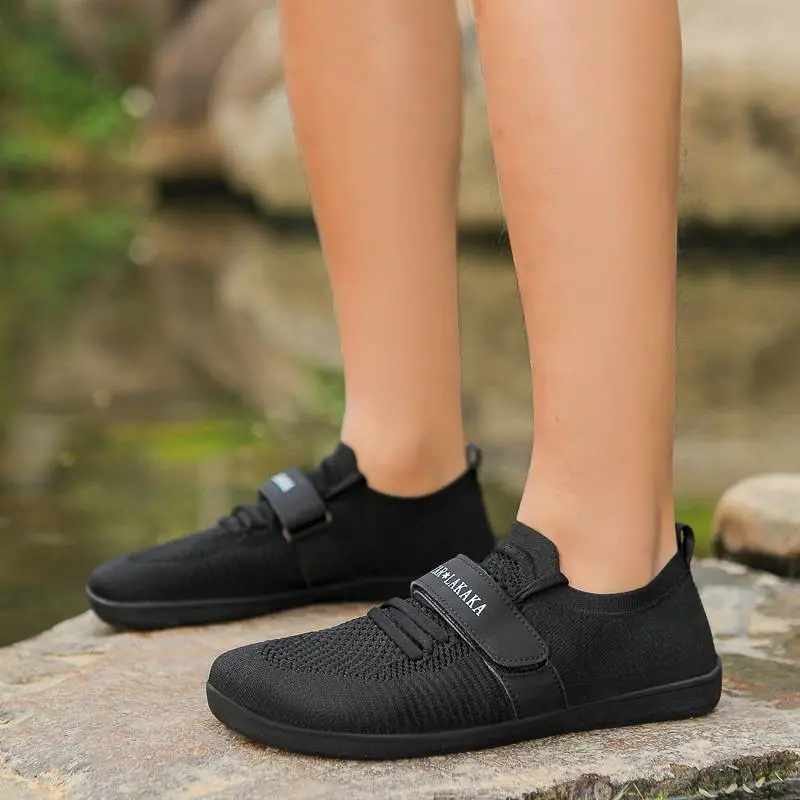 Sporty Breathable River Trekking Shoes-6