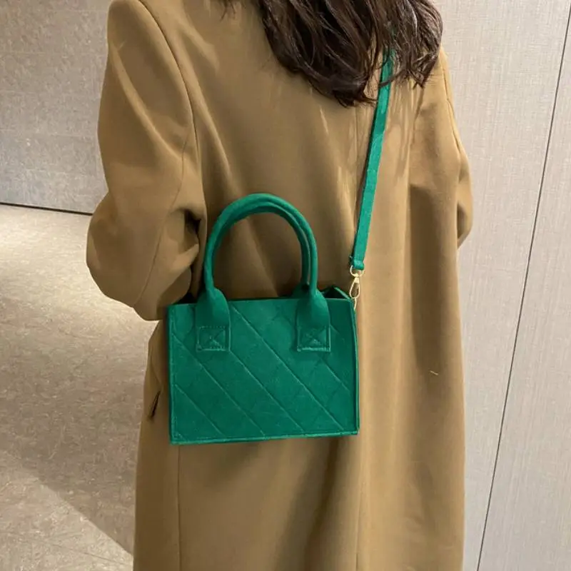 Fashionable Simple Crossbody Bag-2