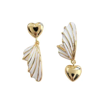 Fashionable Heart Earring