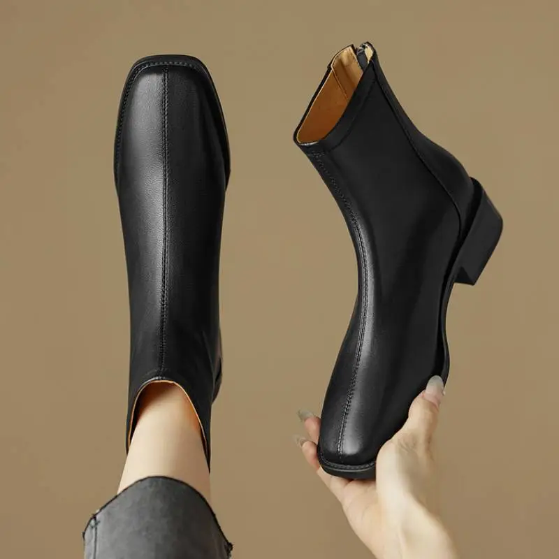 Casual Plain Chelsea Boot-2