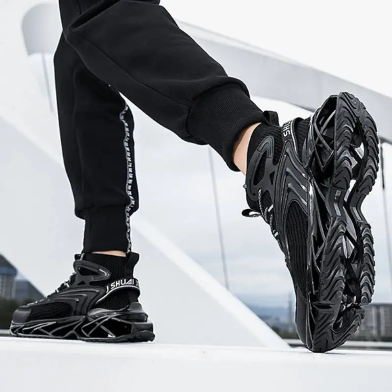 Casual Graffiti Running Shoes-4
