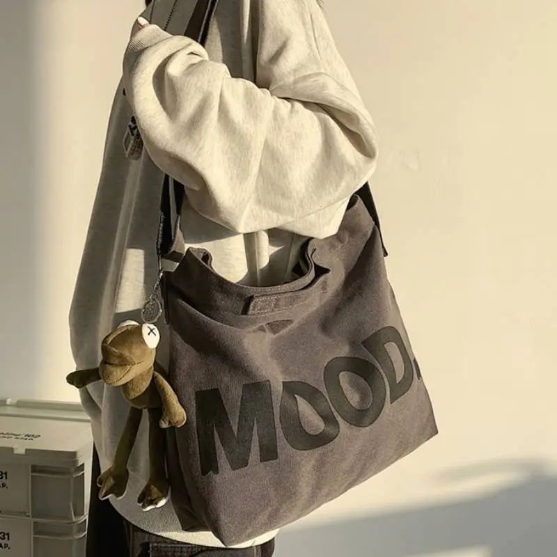 Retro Casual Crossbody Bag-2