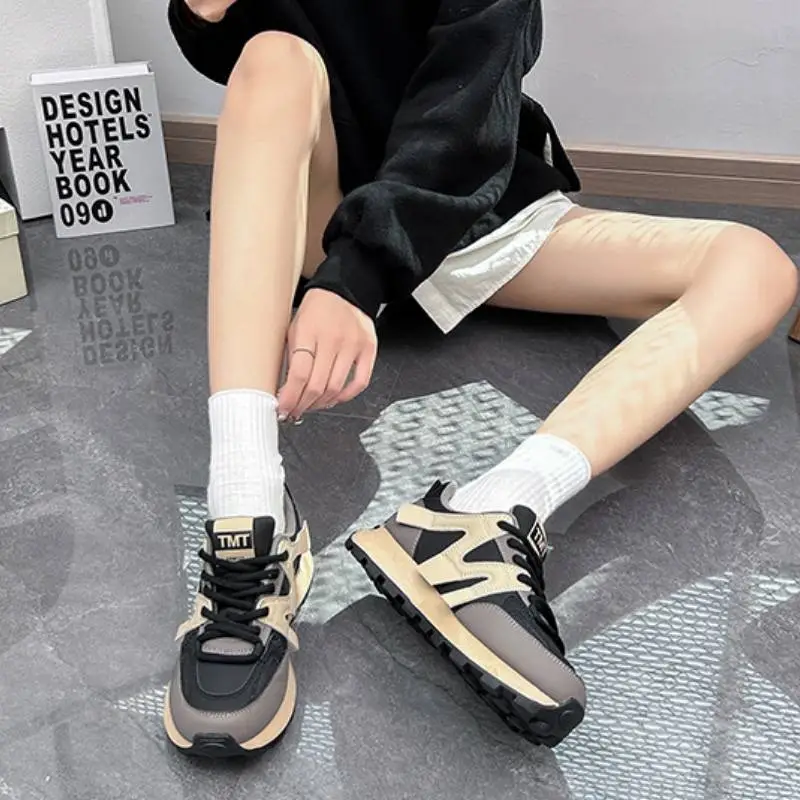 Street Simple Lifestyle Shoes-5
