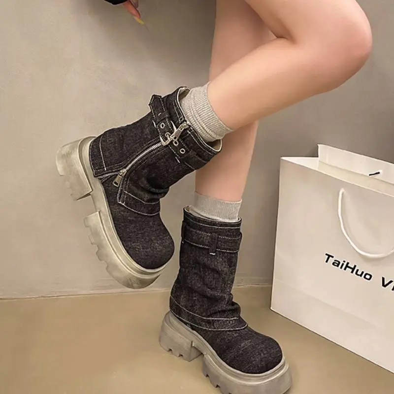 Casual Fashionable Ankle Boots-9