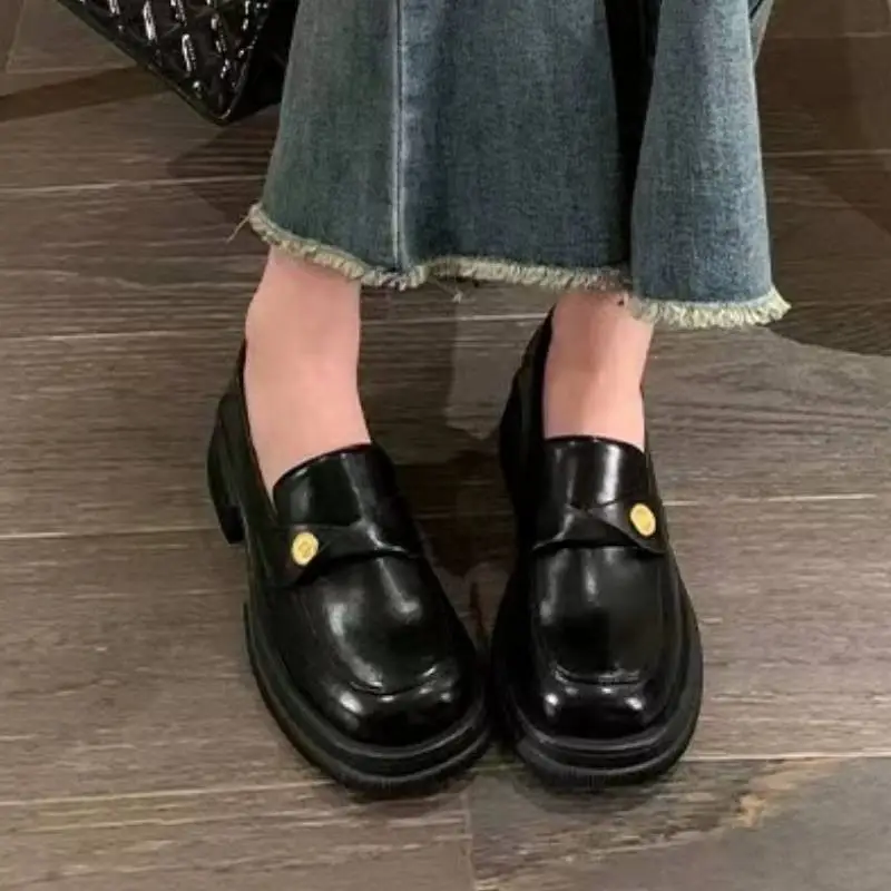 Fashionable Elegant Loafer-4