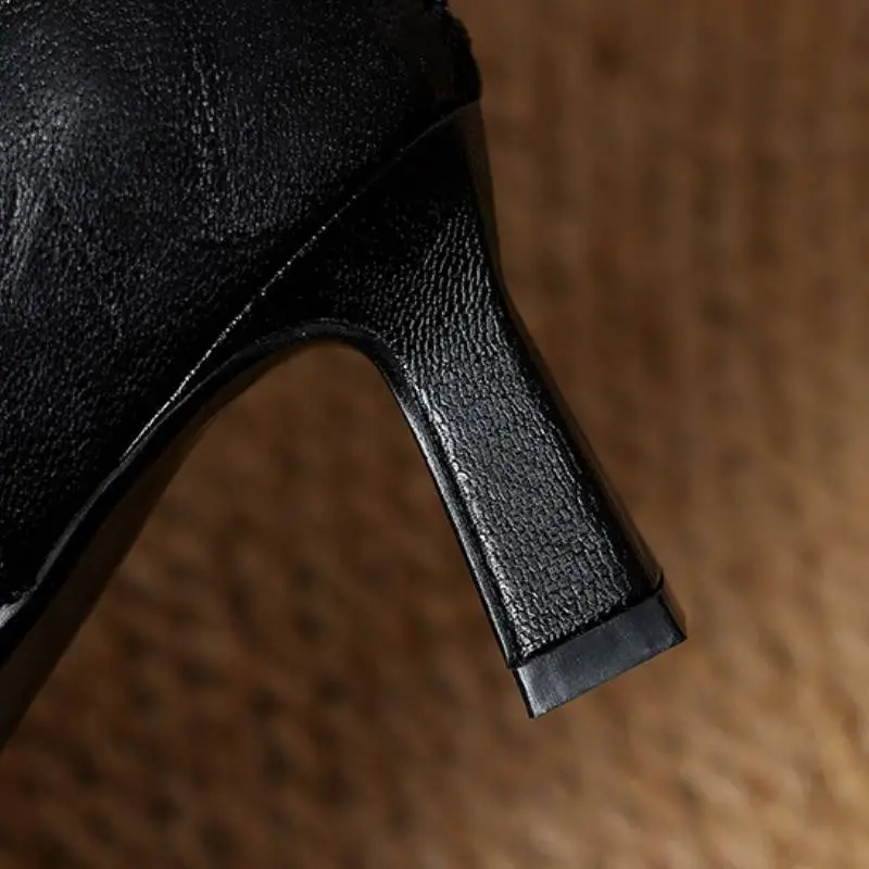 Simple Plain Ankle Boots-3