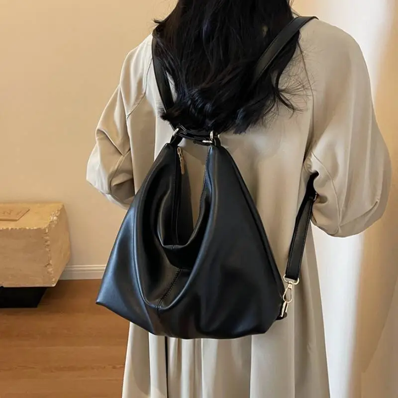 Retro Large Capacity Shoulder Bag-10