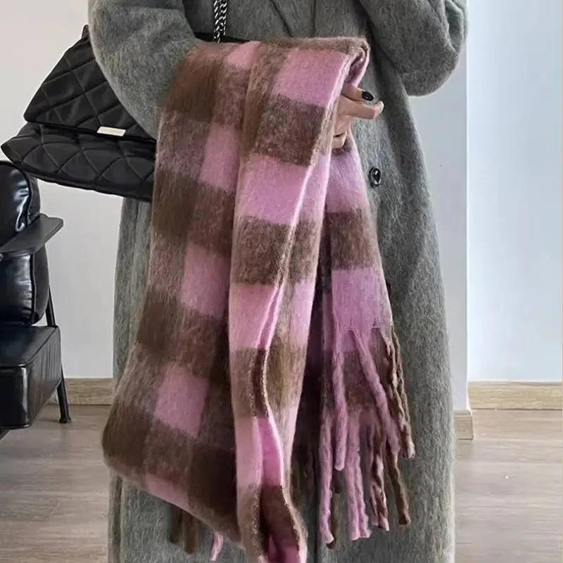 Fashionable Basics Knit Scarf-2