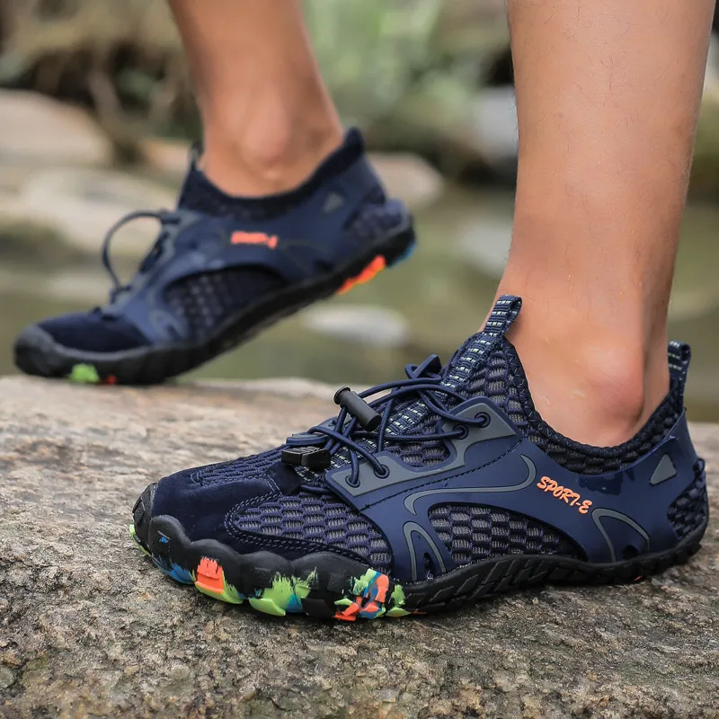Sporty Waterproof River Trekking Shoes-7