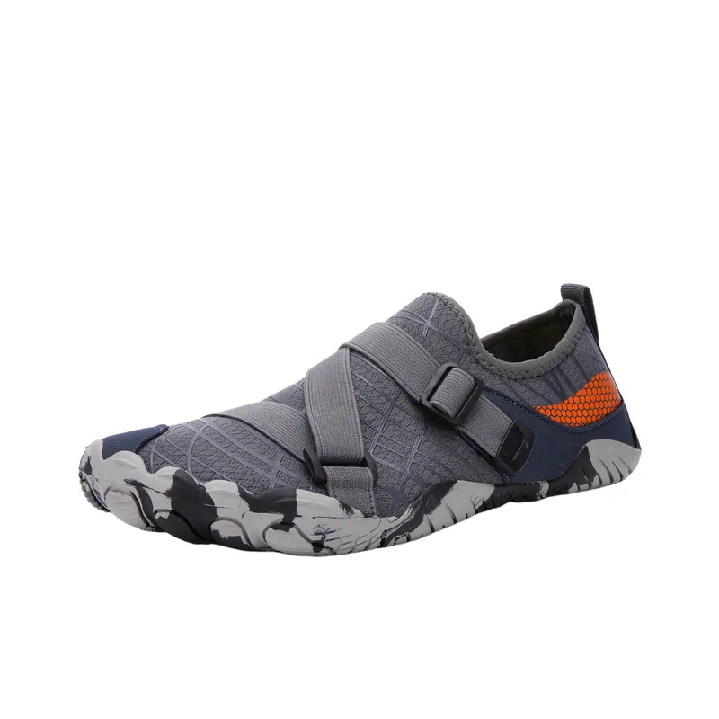 Breathable Sporty River Trekking Shoes-3