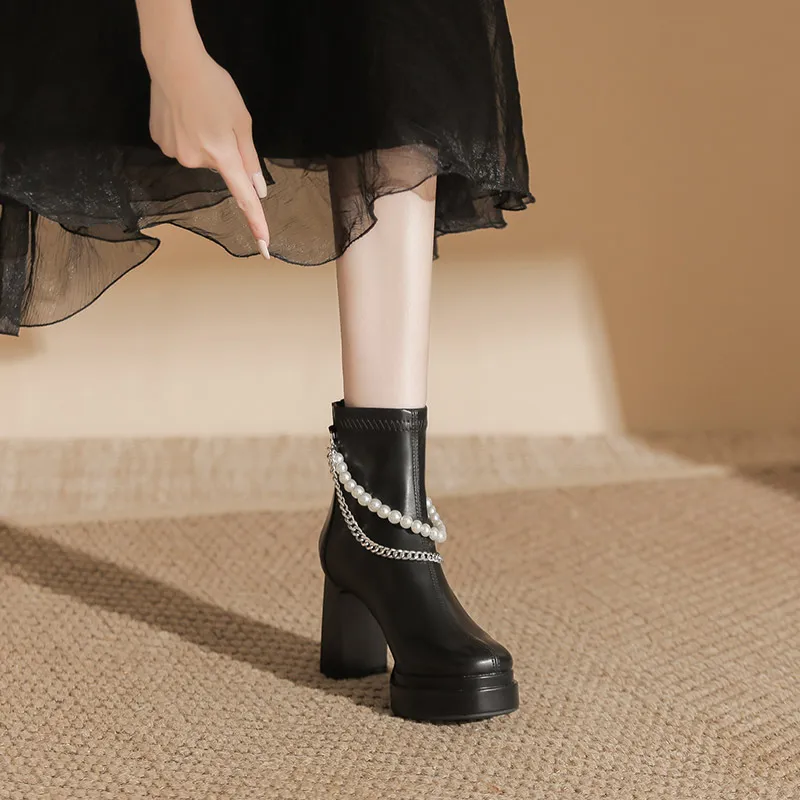 Funky Pearls High Heels-1