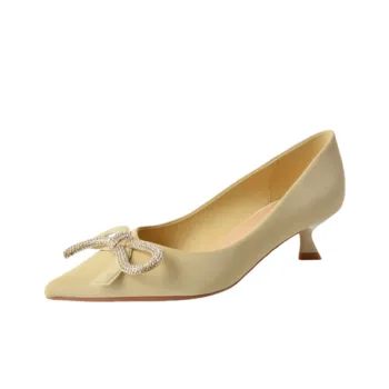Fashionable Bow High Heels