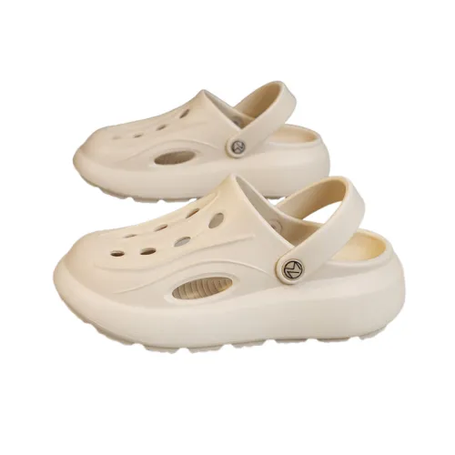 Casual Fashionable Clogs