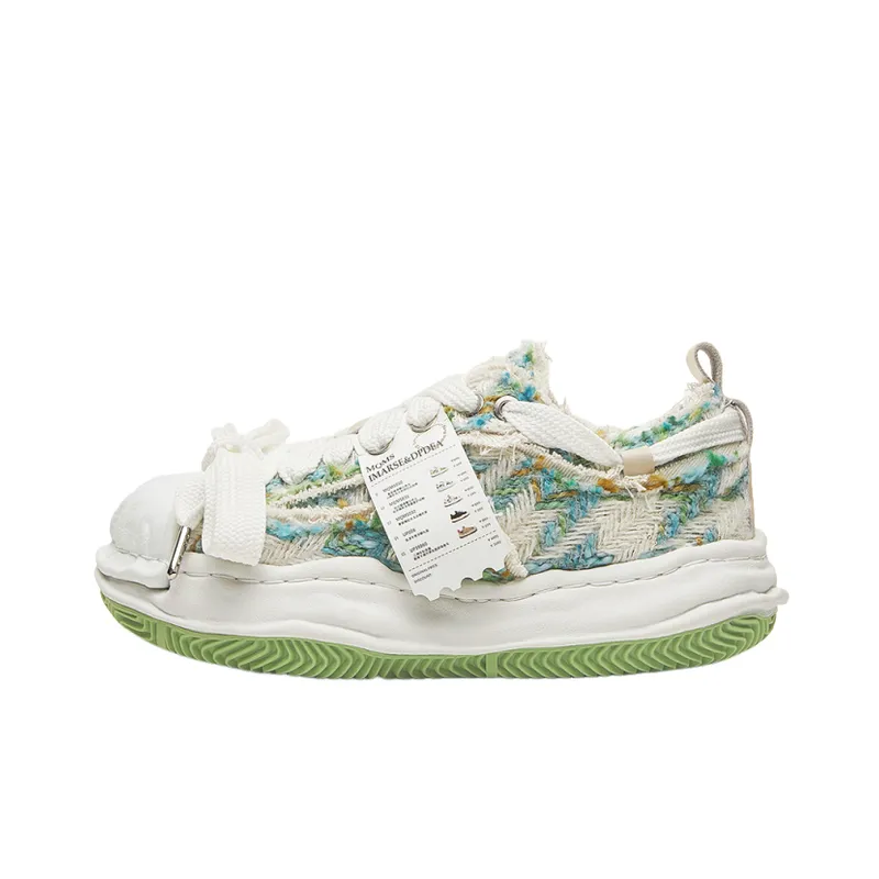 Trendy Fashion Stylish Skateboarding Shoes-1