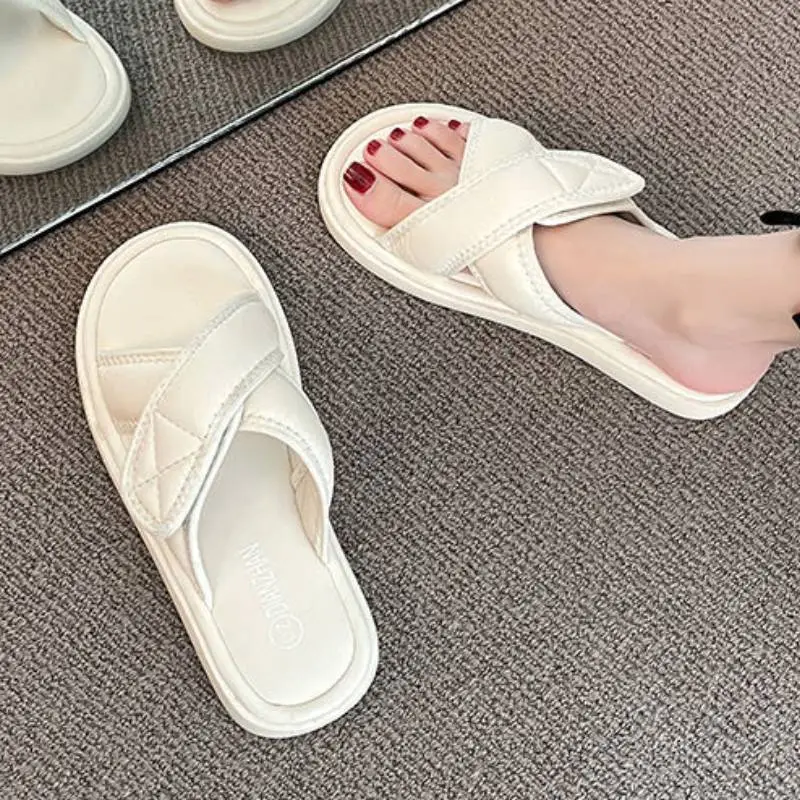 Simple Basics Flip Flops-12