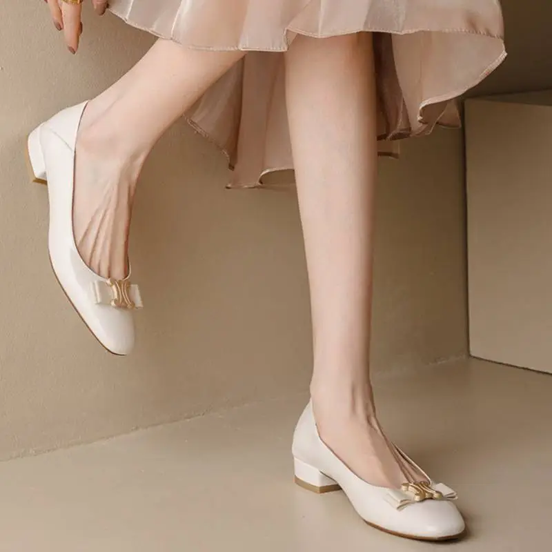 Fashionable Retro Loafer-1