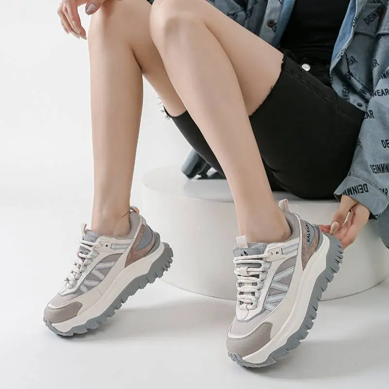 Retro Glamorous Platform Shoes-2