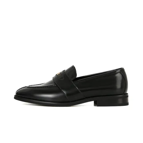 Simple Funky Loafer