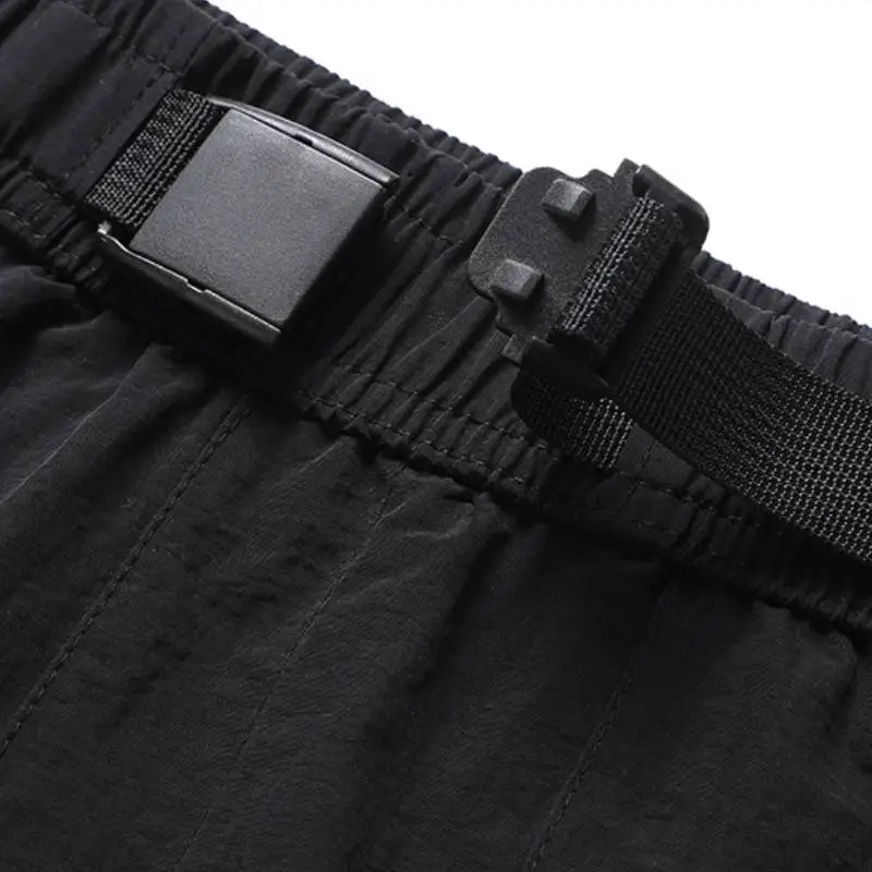 Fashionable Sporty Nylon Cargo Shorts-3