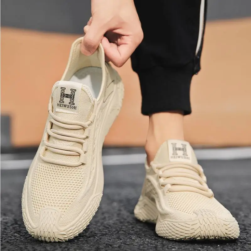 Sporty Plain Lifestyle Shoes-1