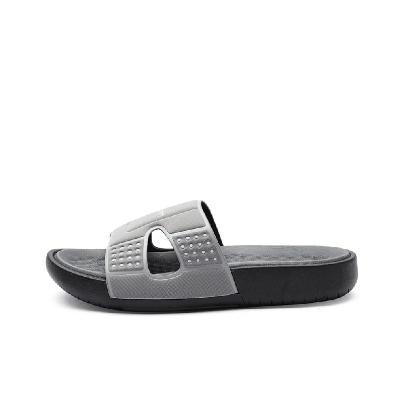 Fashionable Beach Sandals-3
