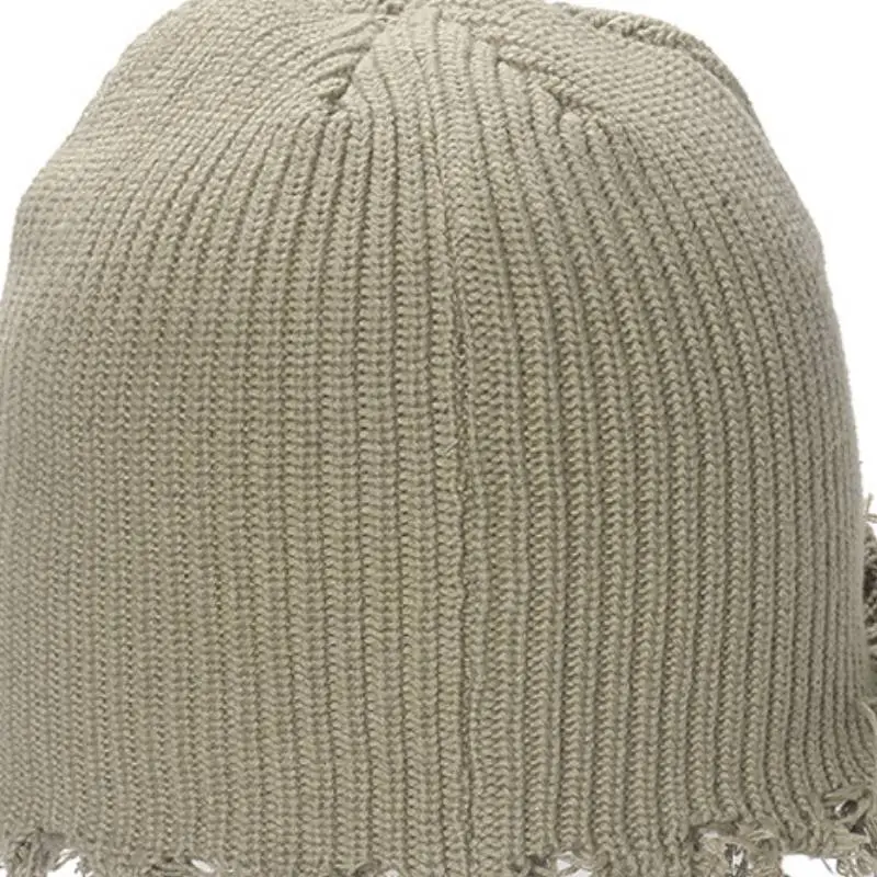 Fashionable Warming Beanie-5