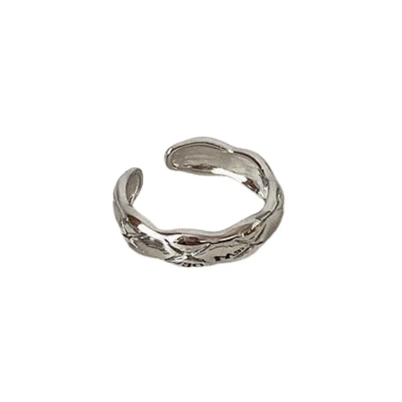 Simple Fashionable Ring