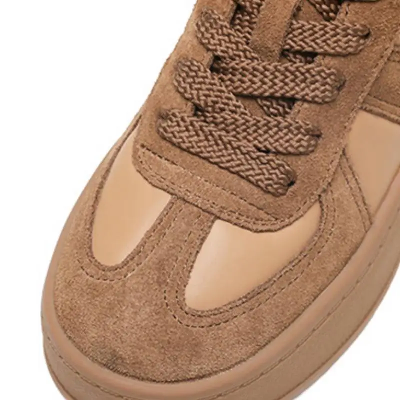 Casual Fashionable Skateboarding Shoes-3