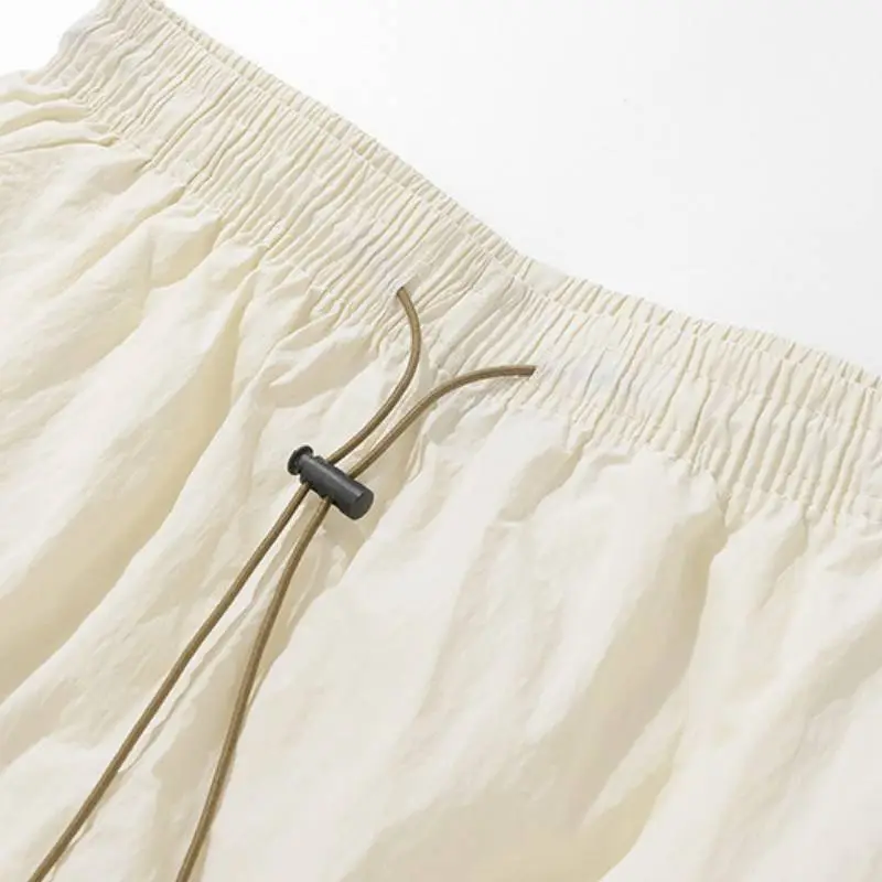 Outdoor Sporty Nylon Cargo Shorts-2