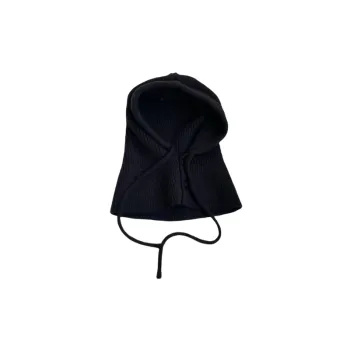Simple WarmingRed Army Cap