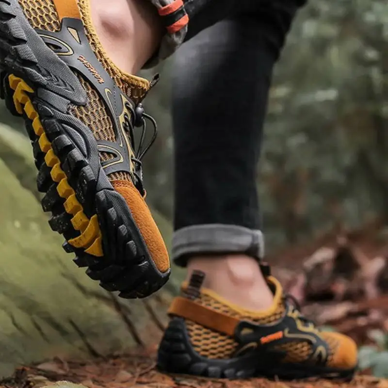 Basics Sporty Hiking Shoes-5