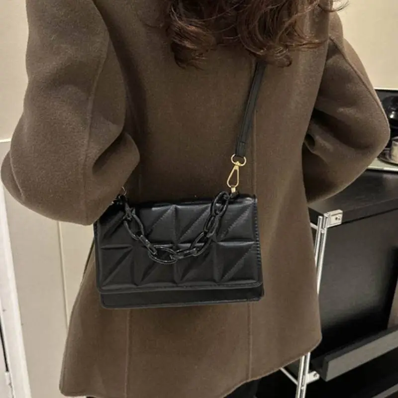 Glamorous Fashionable Shoulder Bag-2