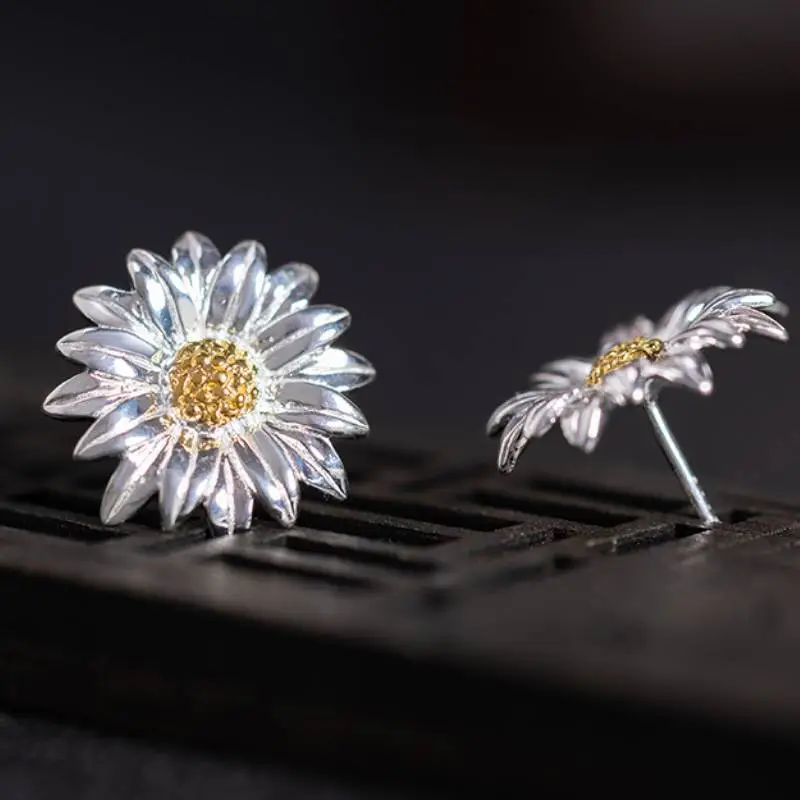 Fashionable Simple Ear Stud Women-1