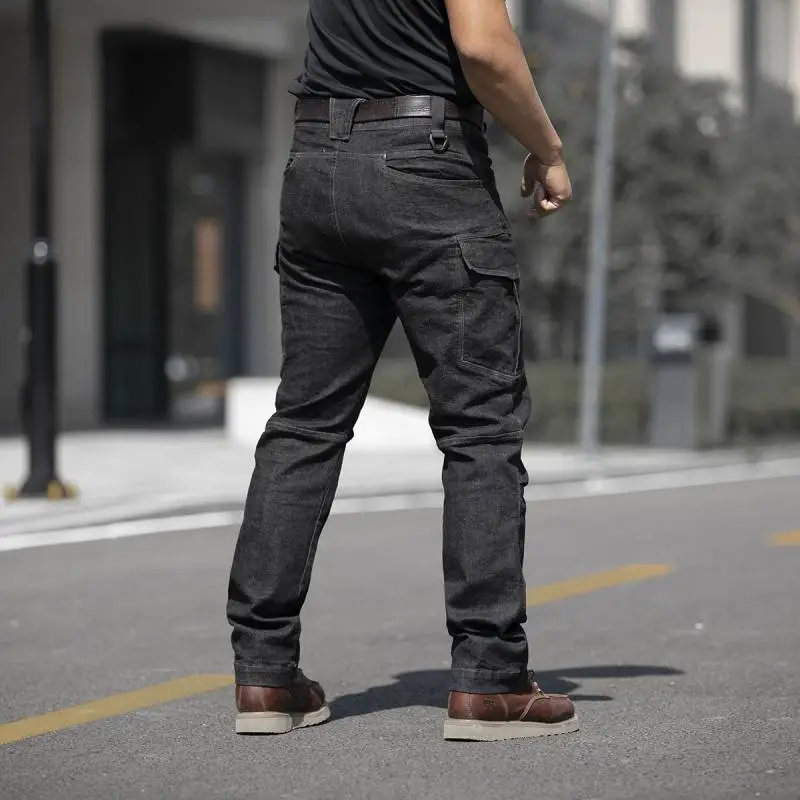Basics Simple Cotton Cargo Pants-1