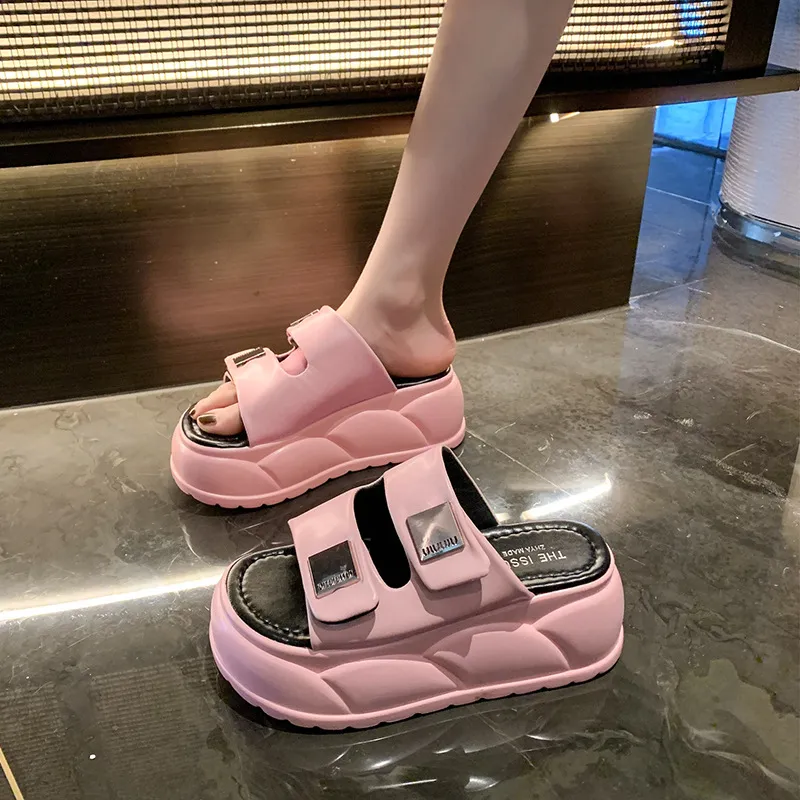Fashionable Soft & Lightweight Beach Sandals-4