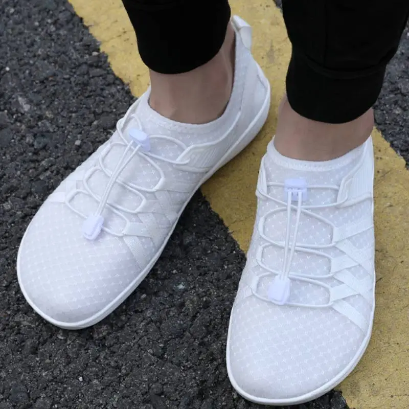 Outdoor Breathable River Trekking Shoes-1