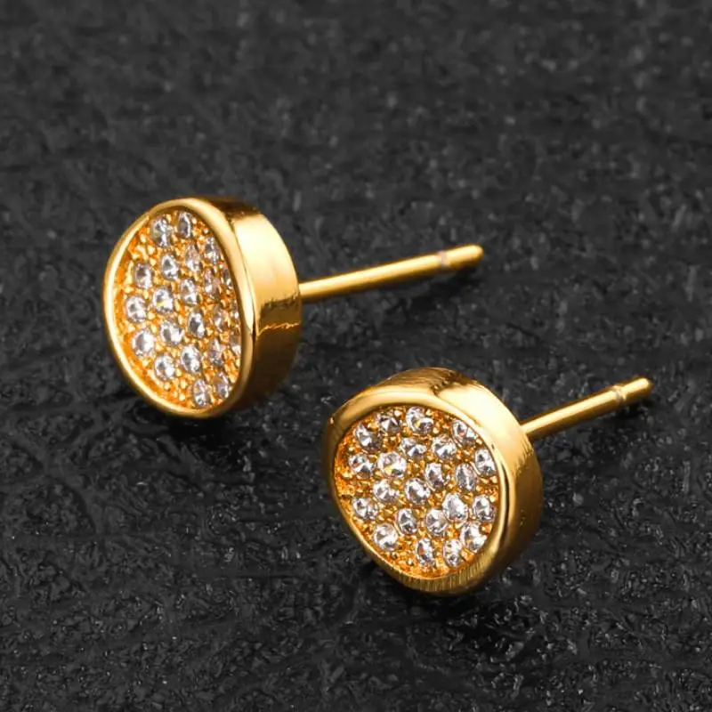 Fashionable Basics Ear Stud-1