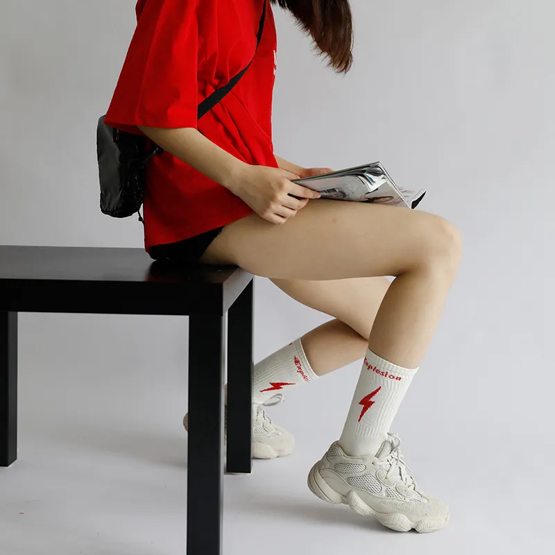 Sporty Plain Combed Cotton Mid Calf Sock-3