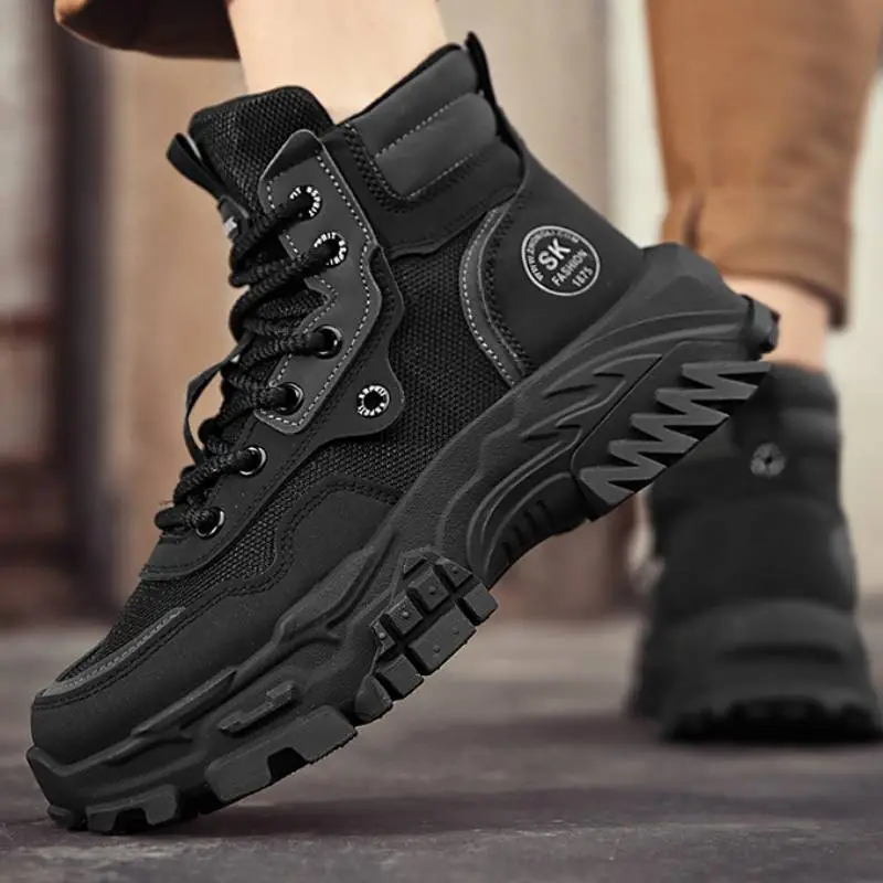 Fashionable Basics Martin Boot-7