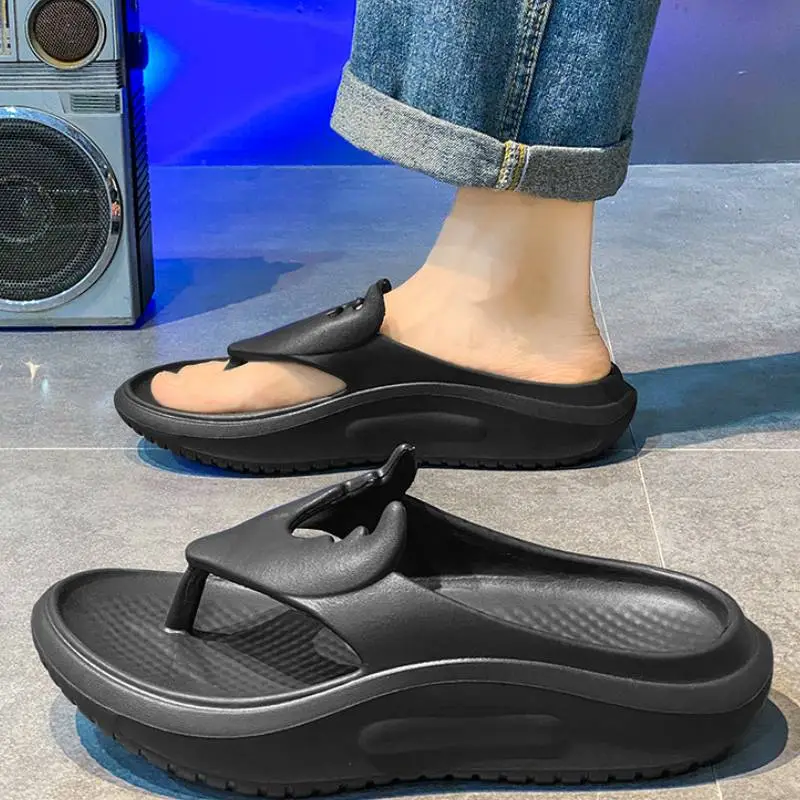 Sporty Simple Flip Flops-3