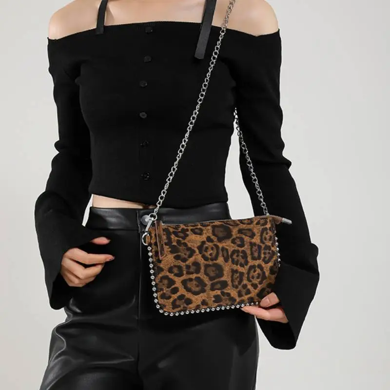 Fashionable Leopard Print Crossbody Bag-3