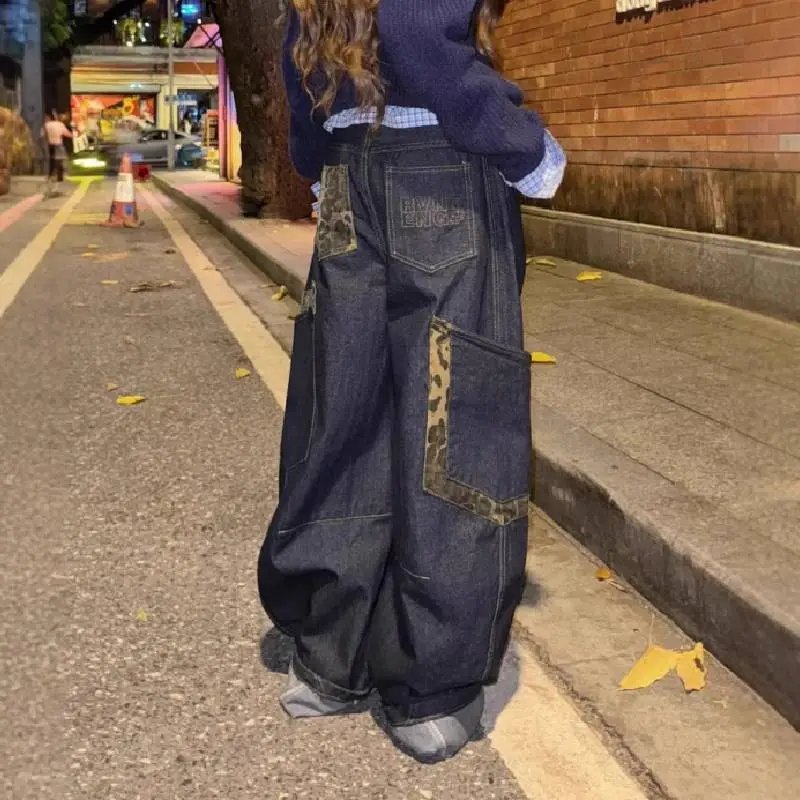 Retro Washed Loose Jeans Women-4