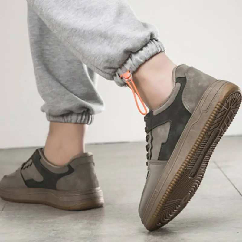 Retro Casual Skateboarding Shoes-1