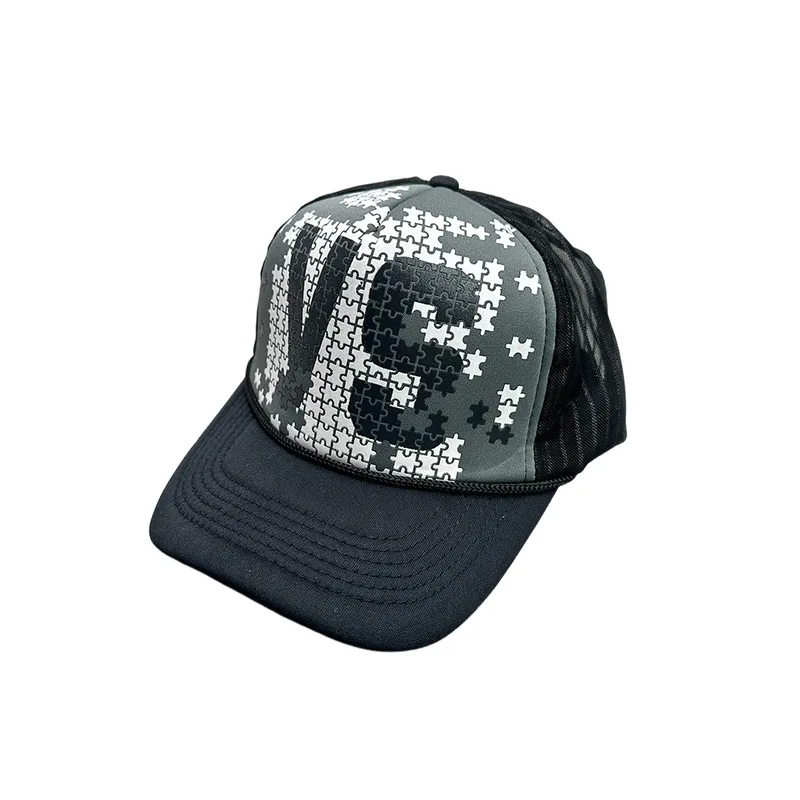 Breathable Fashion Peaked Cap-0